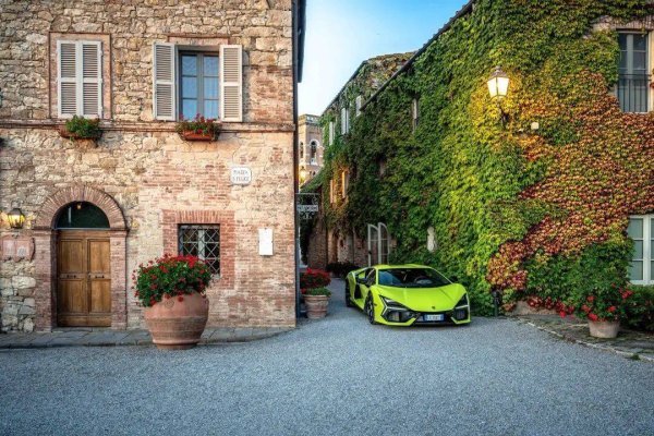 博牛配资 2025环托斯卡纳活动，开启兰博基尼体验之旅